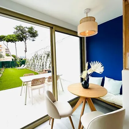 Riviera Apartment